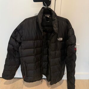 The North Face Men's Dark Puffer Jacket